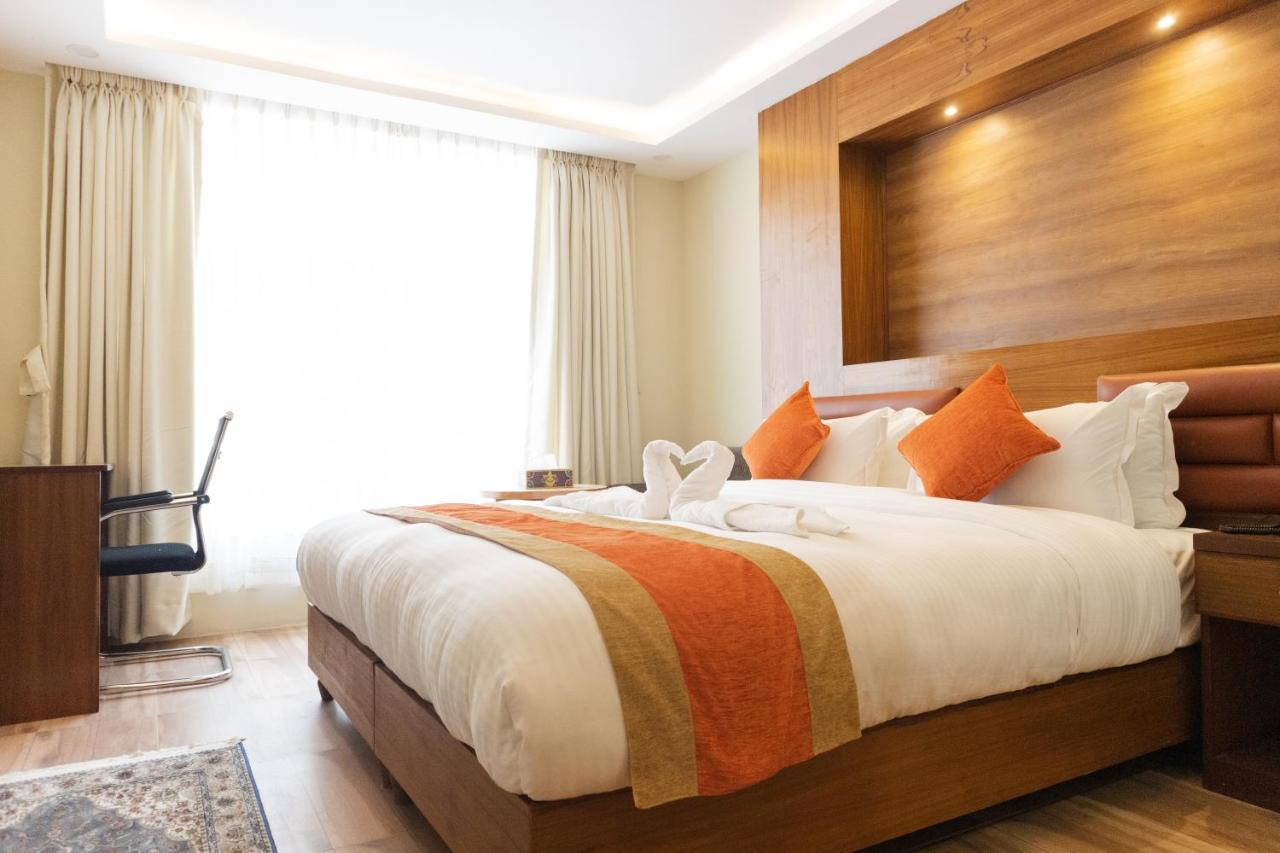 Hotel Yakroo Manang Katmandu Zewnętrze zdjęcie
