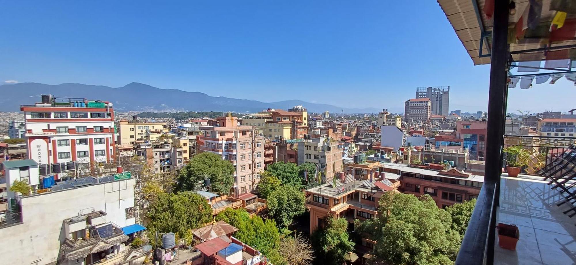 Hotel Yakroo Manang Katmandu Zewnętrze zdjęcie
