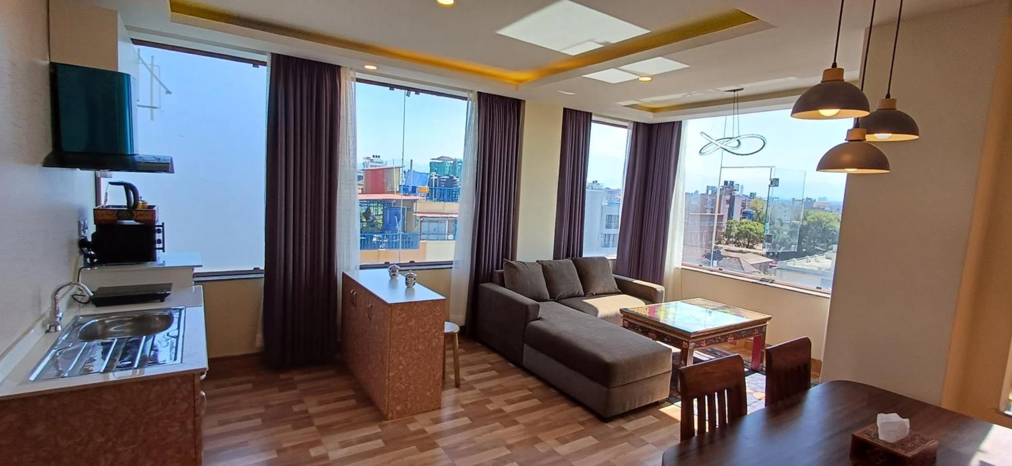 Hotel Yakroo Manang Katmandu Zewnętrze zdjęcie