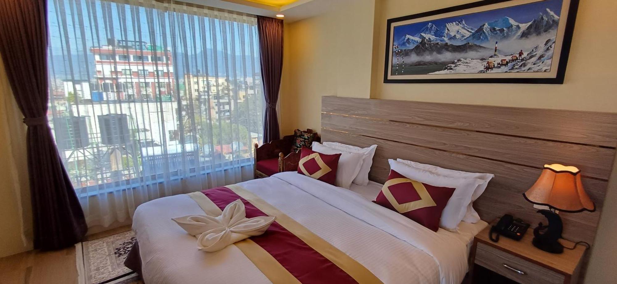 Hotel Yakroo Manang Katmandu Zewnętrze zdjęcie