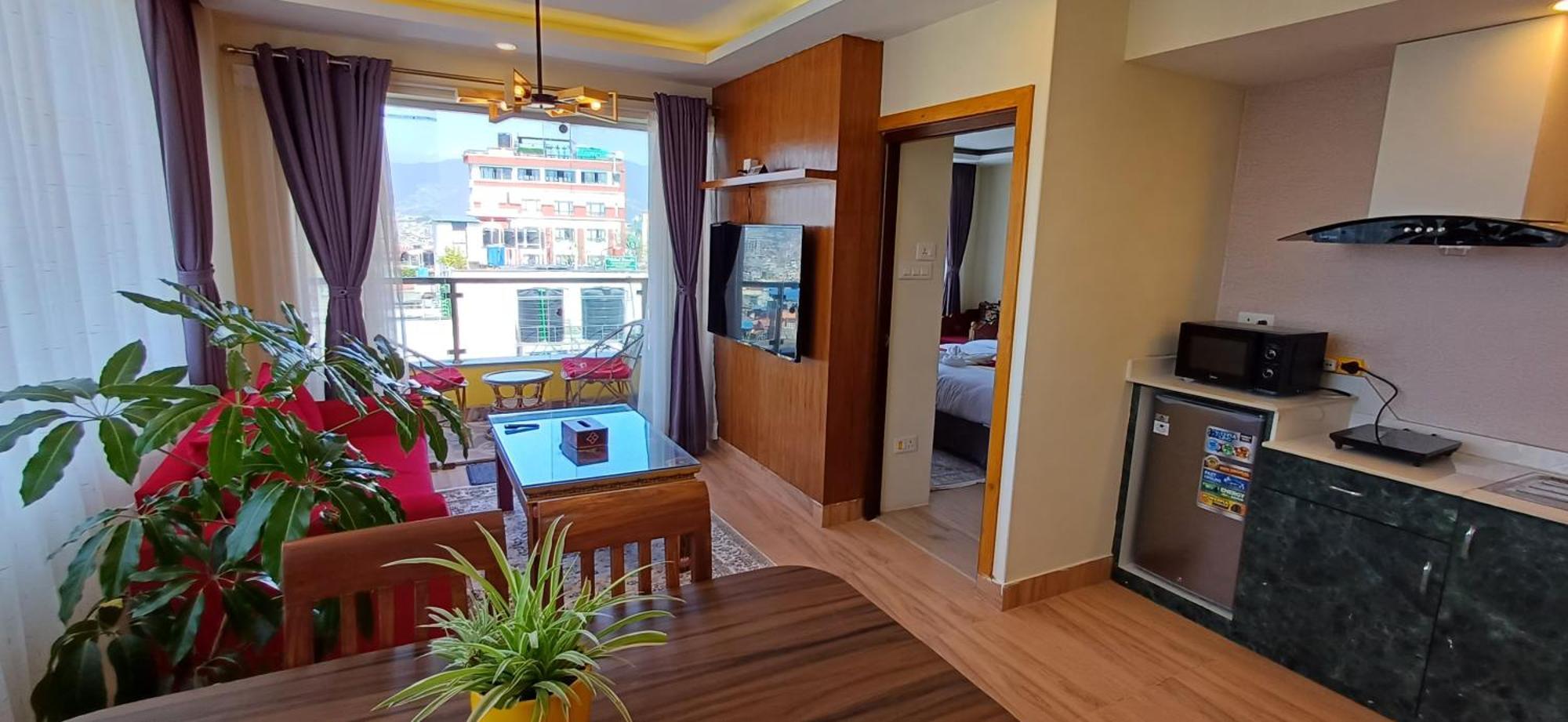Hotel Yakroo Manang Katmandu Zewnętrze zdjęcie