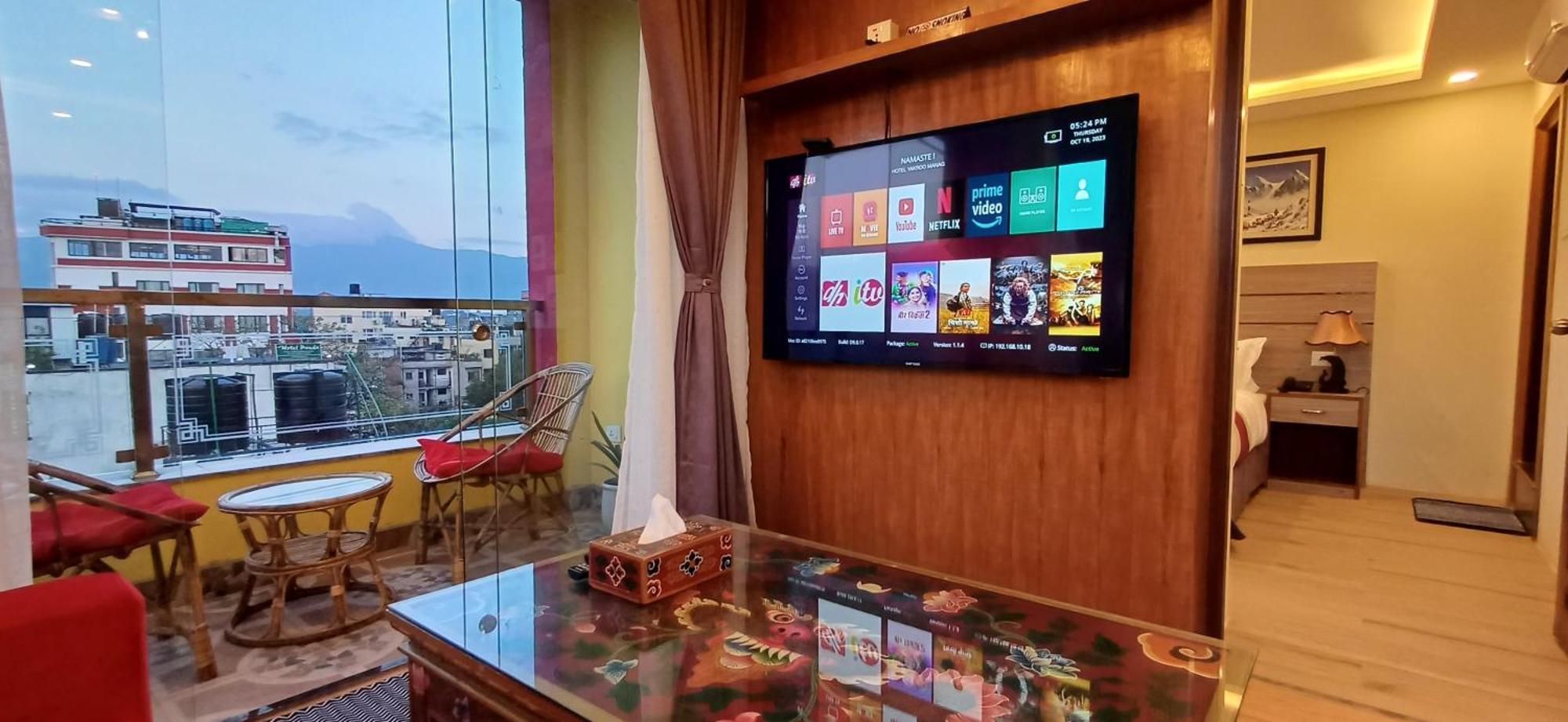 Hotel Yakroo Manang Katmandu Zewnętrze zdjęcie