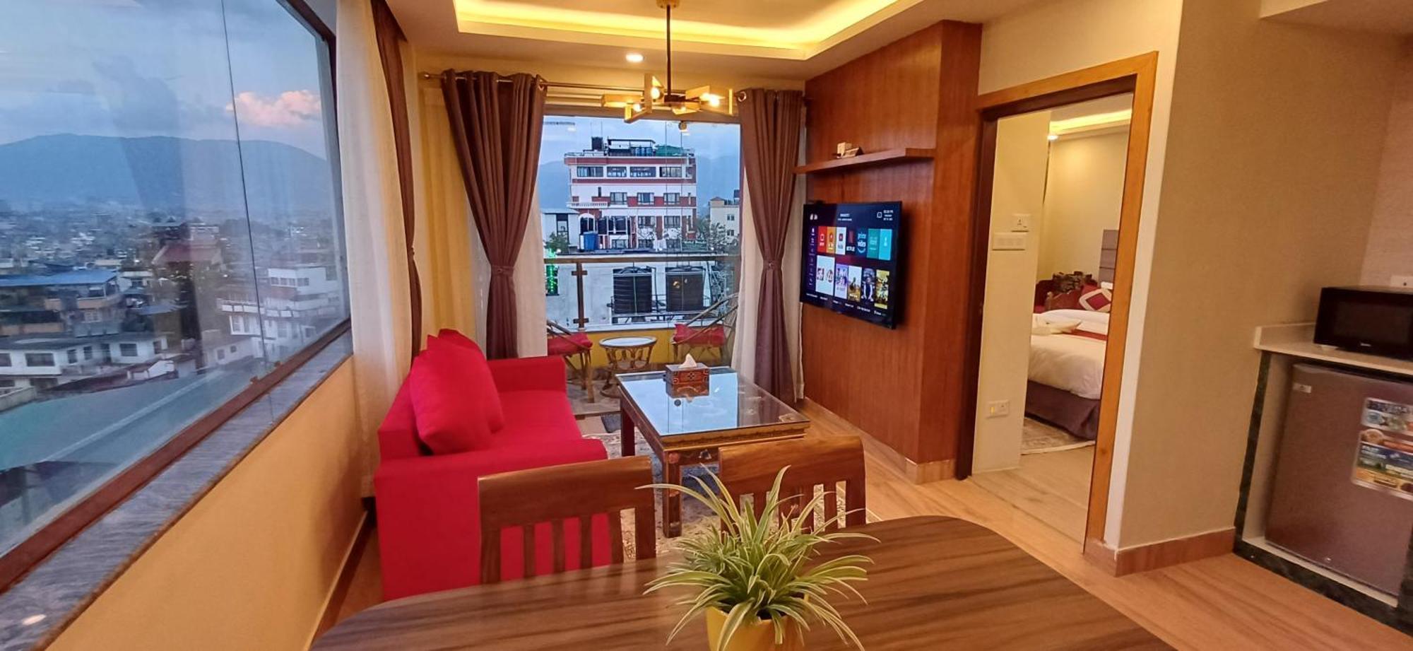 Hotel Yakroo Manang Katmandu Zewnętrze zdjęcie