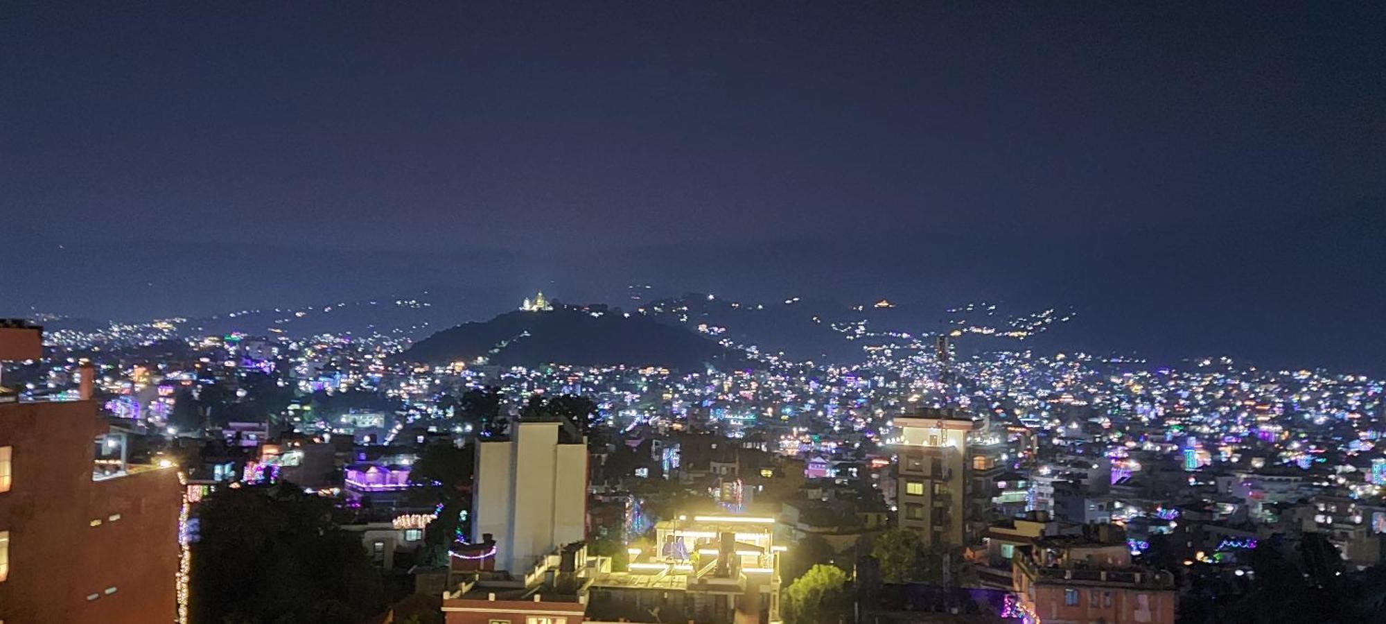 Hotel Yakroo Manang Katmandu Zewnętrze zdjęcie