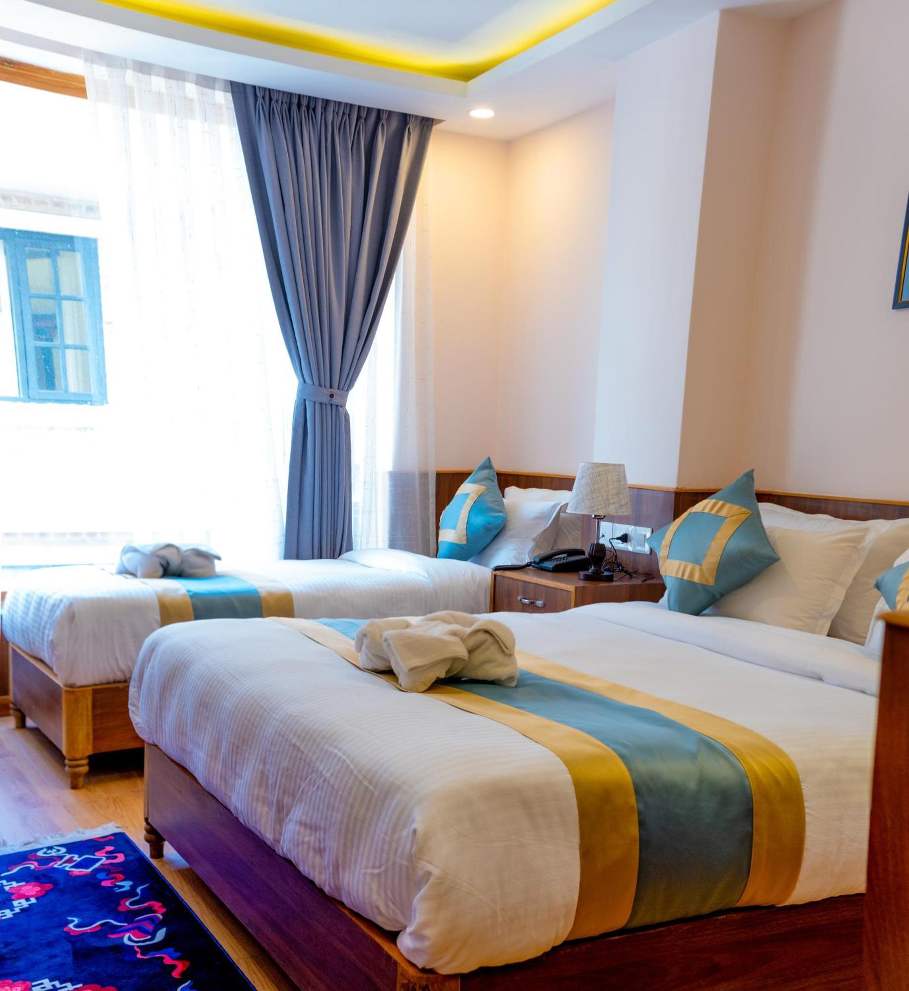 Hotel Yakroo Manang Katmandu Zewnętrze zdjęcie