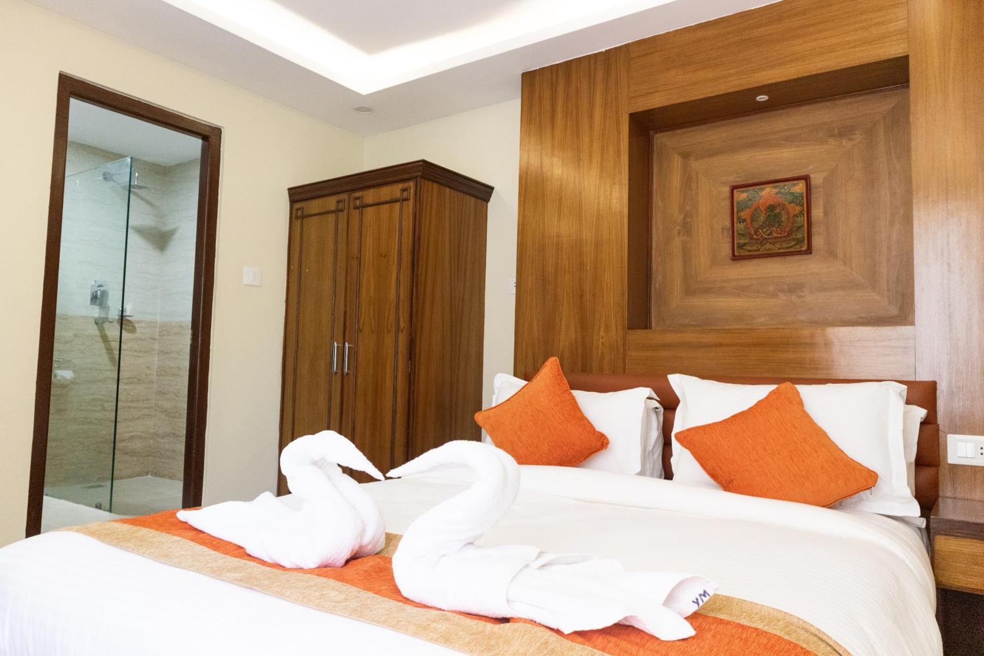 Hotel Yakroo Manang Katmandu Pokój zdjęcie