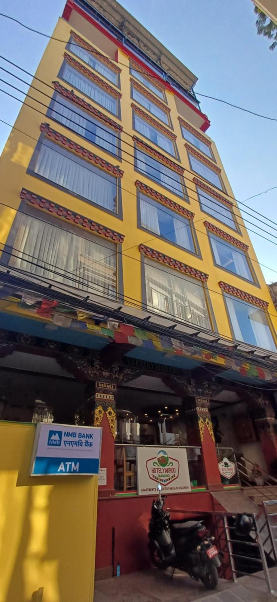 Hotel Yakroo Manang Katmandu Zewnętrze zdjęcie